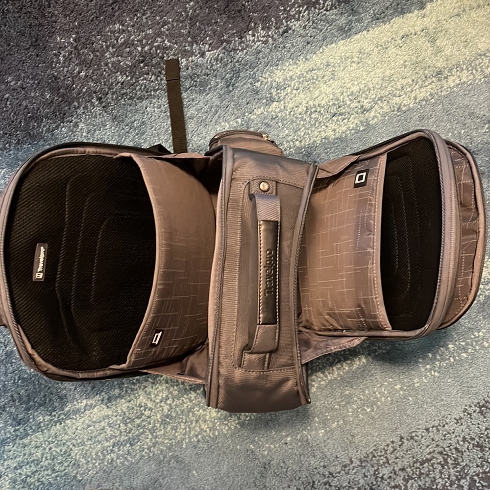 Travelpro Backpack - Picture 12 of 16